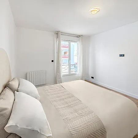 Confort Moderne, Paris & Le Bourget Drancy