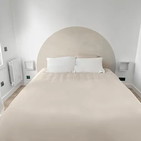 Confort Moderne, Paris & Le Bourget Apartmán *